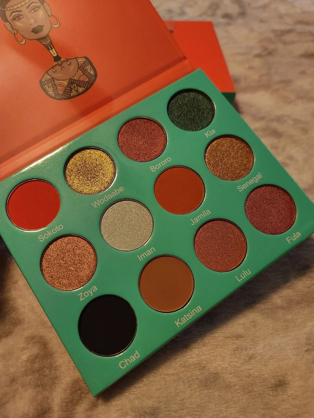 Juvia's Place The Saharan Eyeshadow Palette